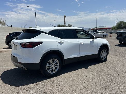Used 2022 Chevrolet Blazer LT FWD image 5
