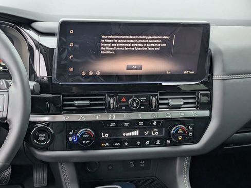 New 2026 Nissan Pathfinder Platinum FWD image 12