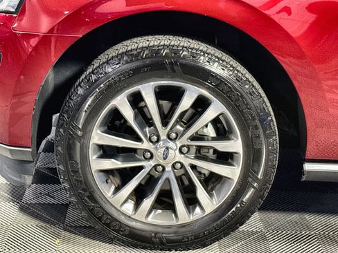 Used 2018 Ford Expedition Limited image 12