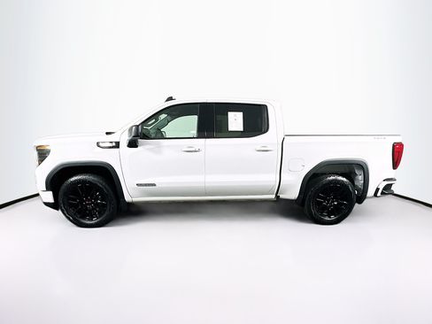 Used 2024 GMC Sierra 1500 Elevation AWD/4WD image 4