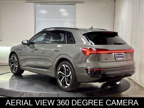 Used 2024 Audi Q8 e-tron Premium Plus w/ Premium Plus Package AWD/4WD image 7