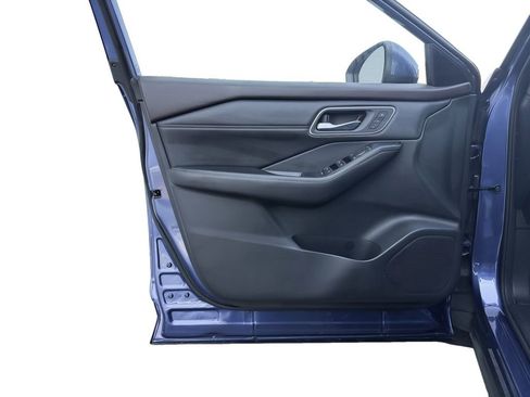 Used 2021 Nissan Rogue SL image 13