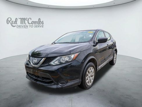 Used 2019 Nissan Rogue Sport S FWD image 1