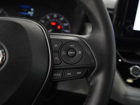 Used 2024 Toyota Corolla SE w/ SE Premium Package image 25