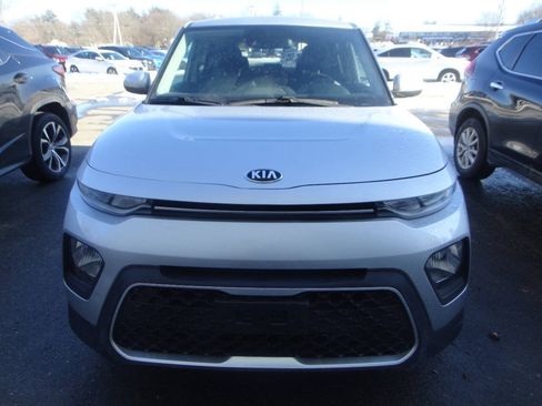 Used 2020 Kia Soul S FWD image 2
