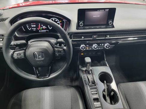 Certified 2025 Honda Civic Sport image 29