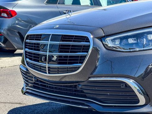 Used 2024 Mercedes-Benz S 580 4MATIC Sedan image 30