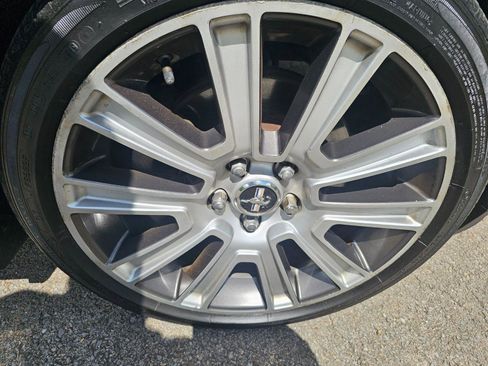 Used 2010 Ford Mustang GT RWD image 15