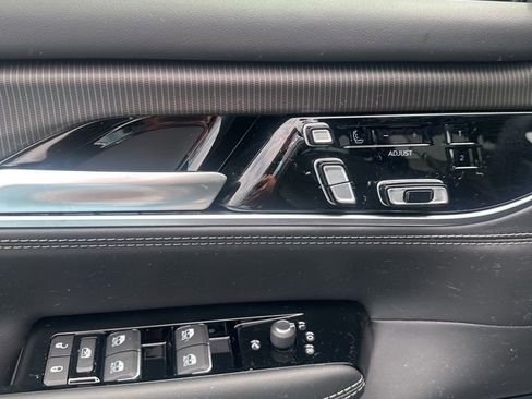 New 2024 Jeep Grand Wagoneer Series II w/ Quick Order Packagew 28T image 16