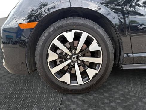 Used 2025 Honda Odyssey EX-L image 13