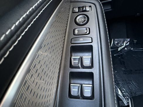 Used 2024 Acura MDX SH-AWD w/ Advance Package image 27