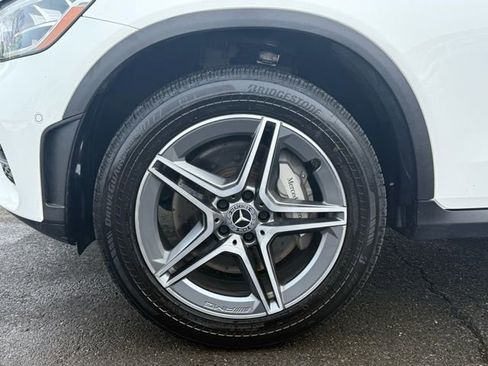 Used 2022 Mercedes-Benz GLC 300 4MATIC image 15