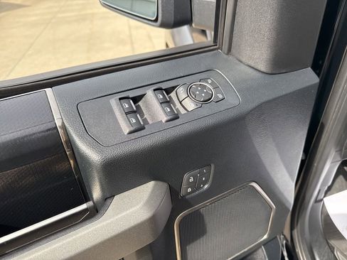 Used 2018 Ford F150 Raptor AWD/4WD image 27