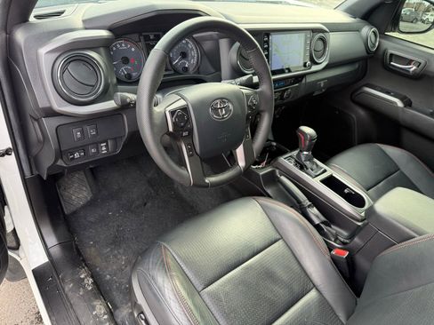 Used 2023 Toyota Tacoma TRD Pro image 11