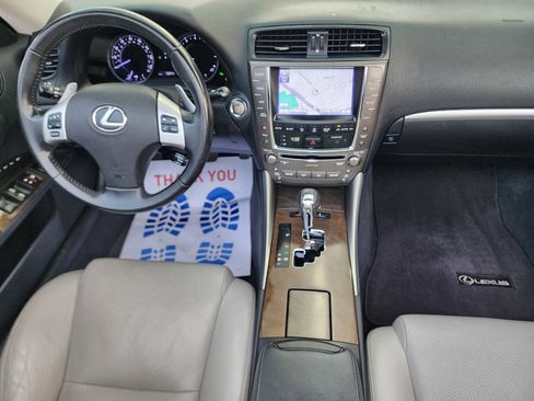 Used 2012 Lexus IS 350C w/ Luxury Pkg RWD image 33