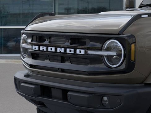 New 2026 Ford Bronco Outer Banks image 21