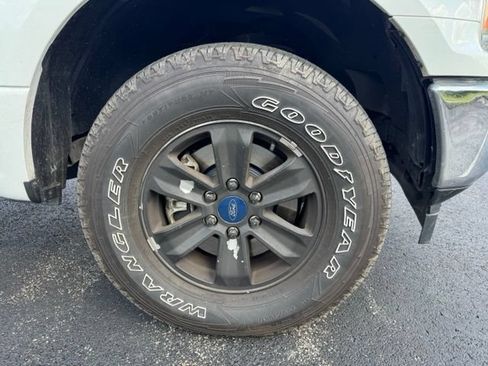 Used 2019 Ford F150 XL w/ Equipment Group 101A Mid AWD/4WD image 11