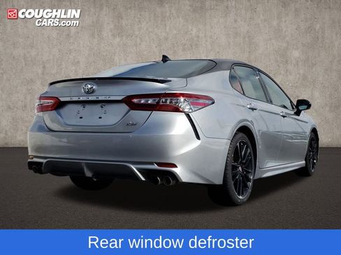 Used 2019 Toyota Camry XSE image 9