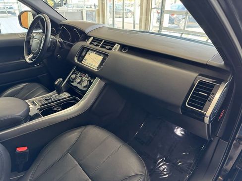 Used 2016 Land Rover Range Rover Sport Supercharged AWD/4WD image 17