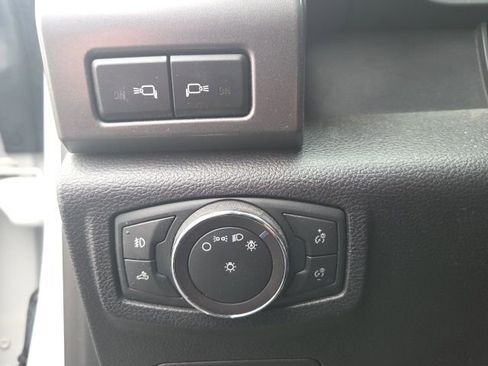 Used 2018 Ford F150 XLT w/ Equipment Group 302A Luxury image 31