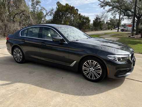 Used 2019 BMW 530i w/ Convenience Package image 15