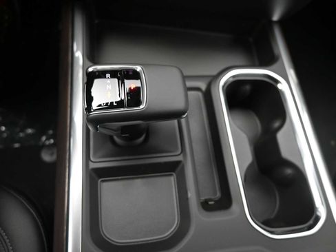 New 2026 GMC Sierra 1500 SLT w/ SLT Premium Plus Package image 15