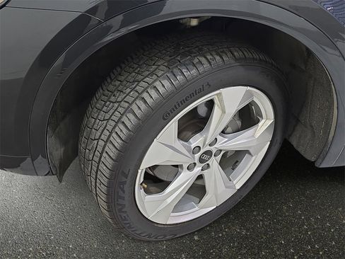 Used 2021 Audi Q5 2.0T Premium Plus w/ Premium Plus Package image 32