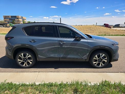 New 2026 MAZDA CX-5 Preferred image 6