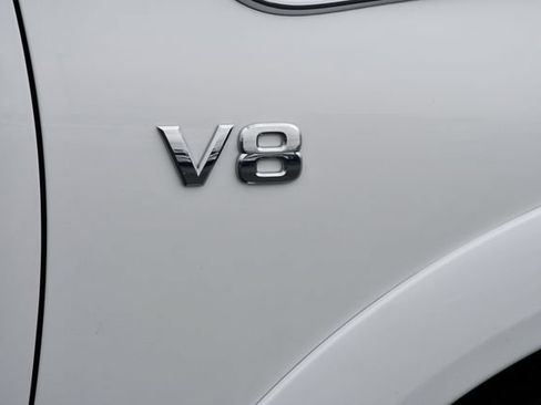 Used 2022 Nissan Armada Platinum AWD/4WD image 33