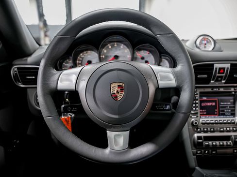 Used 2006 Porsche 911 Carrera S RWD image 10