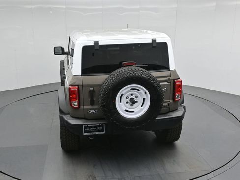 Certified 2026 Ford Bronco Heritage Edition AWD/4WD image 43