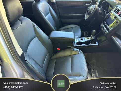 Used 2017 Subaru Outback 2.5i Limited AWD/4WD image 11