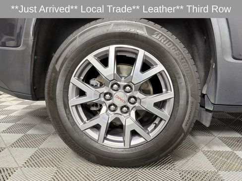 Used 2020 GMC Acadia SLT image 16