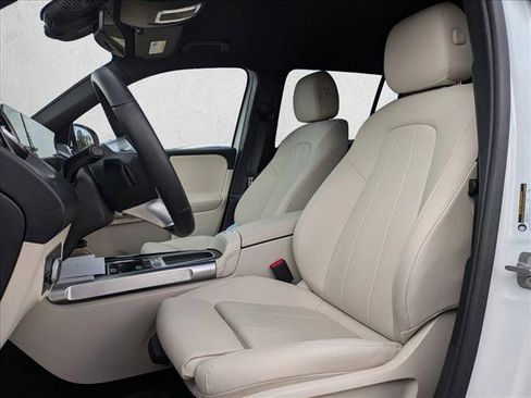 Certified 2025 Mercedes-Benz GLB 250 image 17