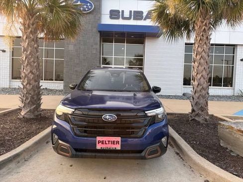 Used 2025 Subaru Forester Sport AWD/4WD image 2