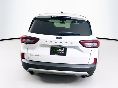 Used 2024 Ford Escape Active image 7