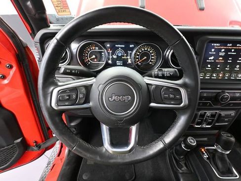 Used 2021 Jeep Wrangler Unlimited Sahara image 27