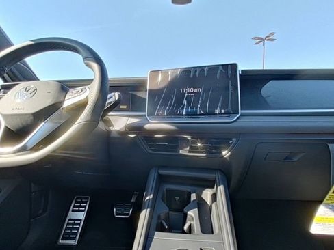 New 2026 Volkswagen Tiguan SE R-Line AWD/4WD image 25