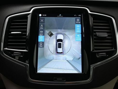 Used 2023 Volvo XC90 B6 Plus w/ Protection Package Premier AWD/4WD image 21