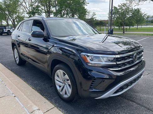 Used 2023 Volkswagen Atlas Cross Sport SE w/ Panoramic Sunroof Package AWD/4WD image 8