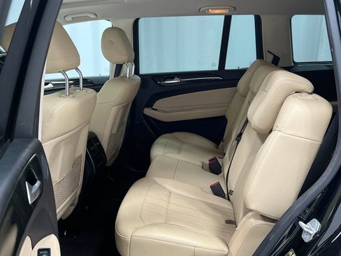 Used 2017 Mercedes-Benz GLS 450 4MATIC w/ Premium Package image 33