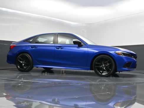 Used 2023 Honda Civic Sport image 43