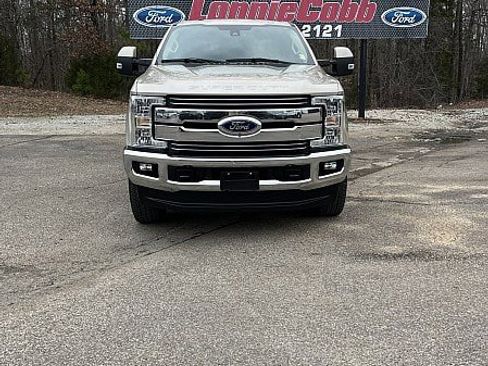 Used 2018 Ford F250 Lariat w/ Lariat Ultimate Package image 2
