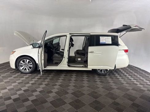 Used 2016 Honda Odyssey Touring image 11