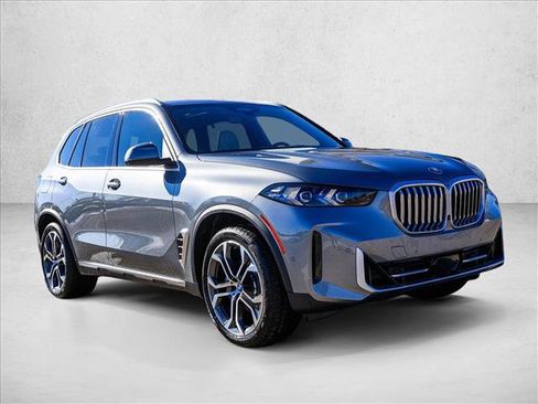 New 2026 BMW X5 xDrive40i image 3