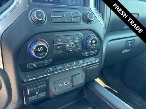 Used 2021 Chevrolet Silverado 3500 LT w/ Convenience Package AWD/4WD image 14