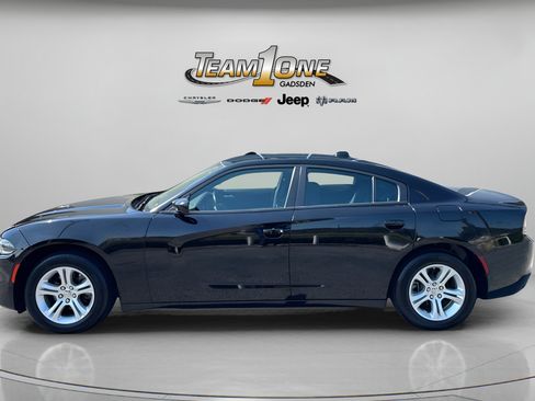 Used 2023 Dodge Charger SXT RWD image 5