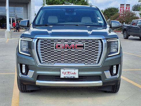 Used 2023 GMC Yukon Denali RWD image 2