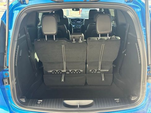 New 2026 Chrysler Pacifica Select w/ S Appearance Package image 15