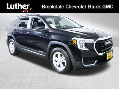 Used 2024 GMC Terrain SLE w/ Driver Convenience Package